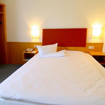 בנסהיים Residenz - Businesshotel מראה חיצוני תמונה